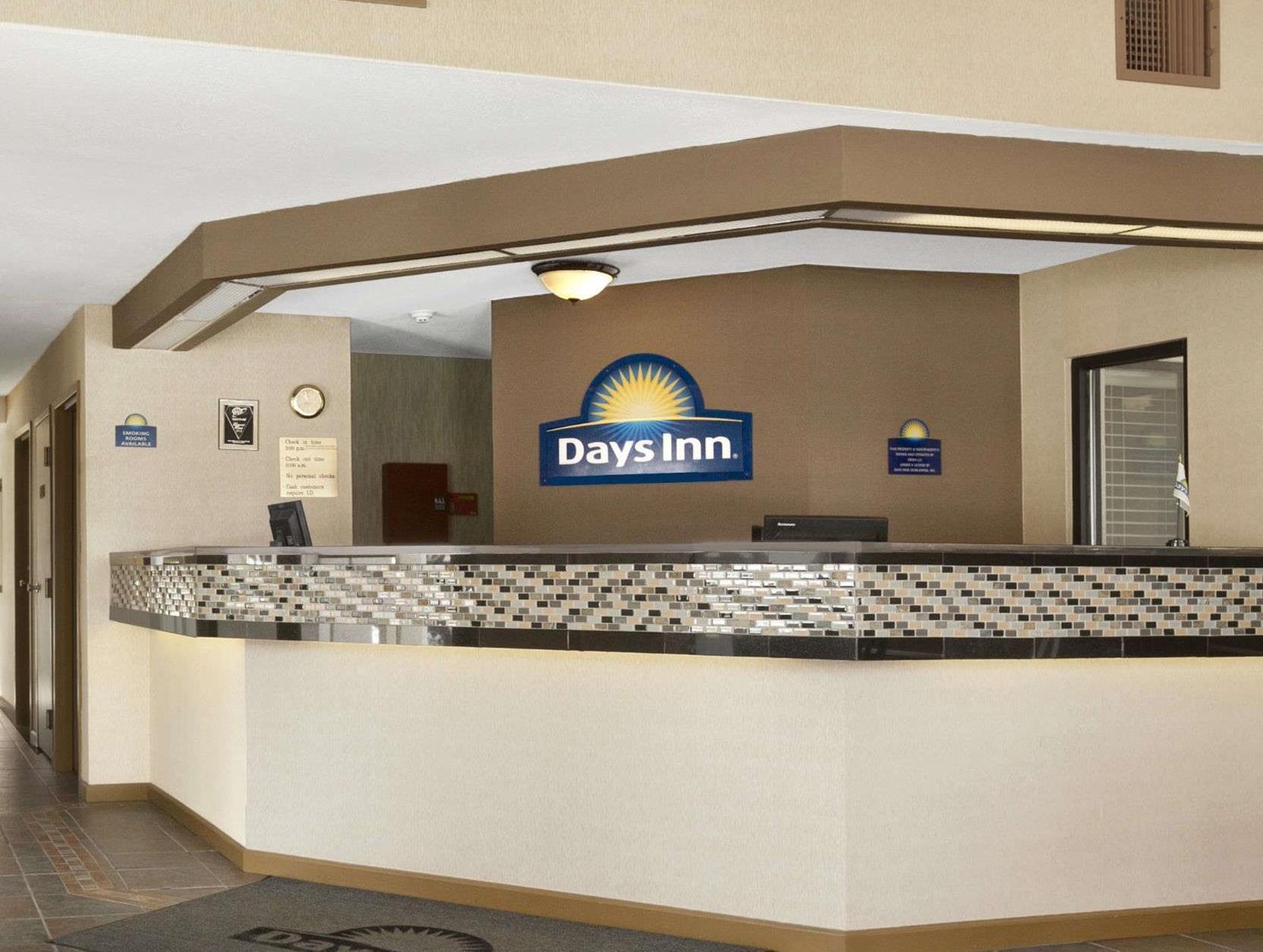 Days Inn By Wyndham Middletown New Hampton Extérieur photo